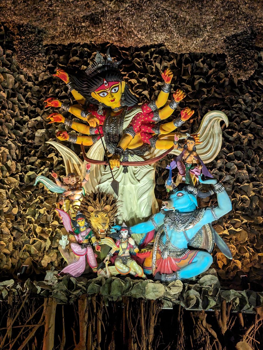prateekpjjain's tweet photo. Durga Puja in Kolkata 🥰🥰
Clicked on my Google Pixel 7 pro.
@madebygoogle @Google
#Teampixel #google #pixel #googlepixel #mobile #mobilephotography #pixel7pro #7pro #DurgaPuja2023 #durgapuja #Durgapujo2023 #kolkata https://t.co/99lUxfQt0b