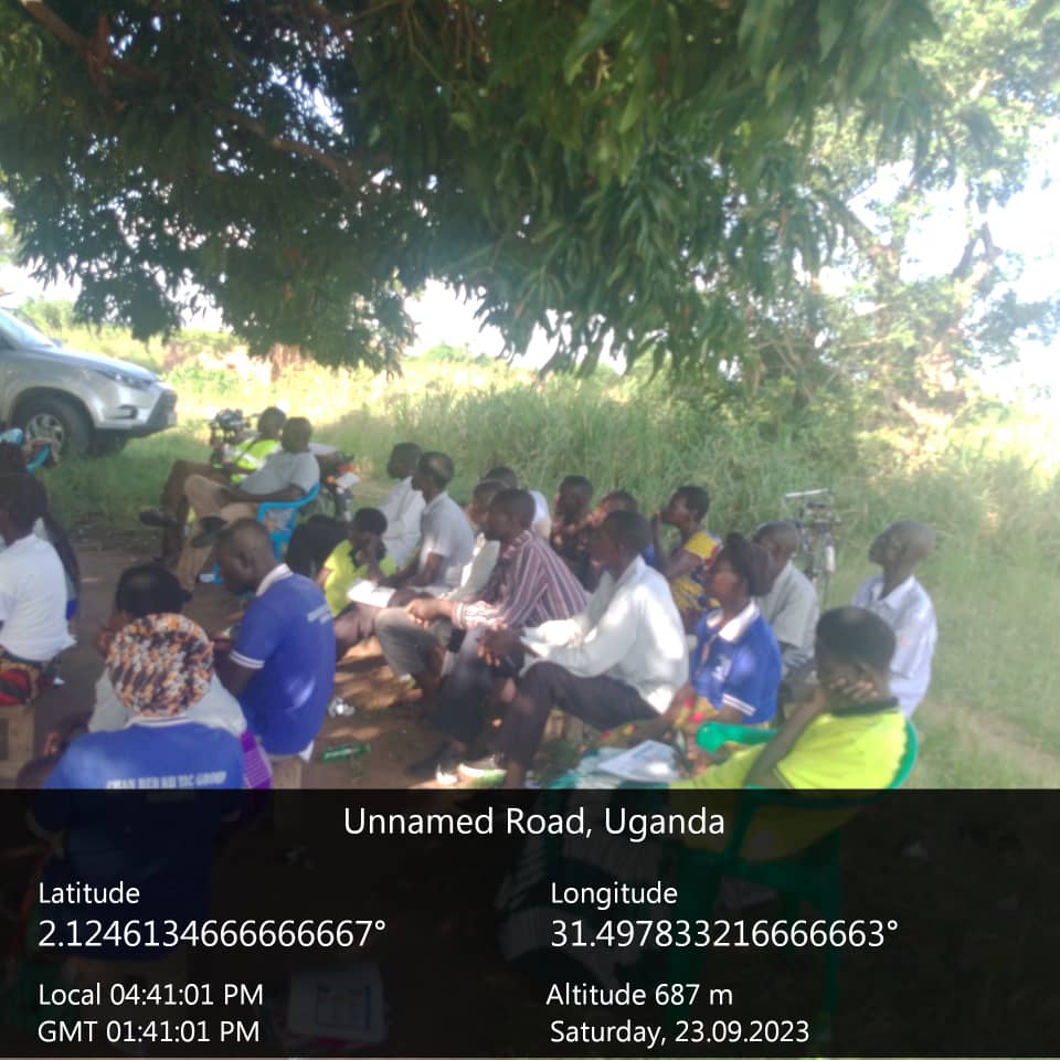 COCENET13's tweet photo. Financial literacy training in Kijumbya village Buliisa district, thanks @sunmakerenergy, @SunmakerT, @TotalEnergiesUG , @TotalEnergies, for supporting @COCENET13 https://t.co/oS5dfLbezP