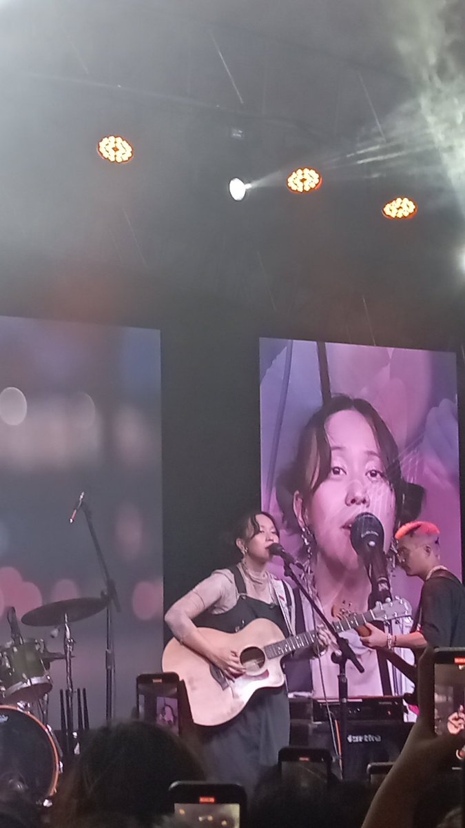 konsepsyonn's tweet photo. I LOVE YOU, @AnyNamesOkay @TheRidleysMusic @reeseypeasy 😭

FINALLY AIFAS &amp; MILKYWAY LIVE😭 https://t.co/ekBhOk7bHH