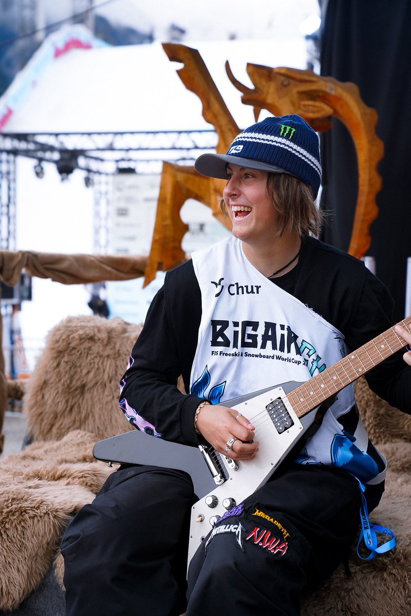 🏂❄️ Rocking the Ramps and the Strings! 🎸 

<a href="/Mia_brookes/">MIA</a> Shreds Her Way onto the podium at the First Snowboard Big Air World Cup of the Season! 🥉🌟

Who’s celebrating with us tonight? 🤩

📸: <a href="/benkinnear/">Ben Kinnear</a> 

#gbsnowsport