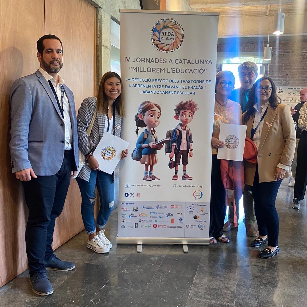 alexpma's tweet photo. Un plaer assistir a les IV Jornades a Catalunya “Millorem l’educació”, organitzades magistralment per l’@AFDACAT
Ponències top amb les que reflexionar sobre la detecció precoç dels transtorns de l’aprenentatge

Gràcies a tot l’equip de l’@AFDACAT per la feinada
#EducacióInclusiva https://t.co/yG7tBqiFx5