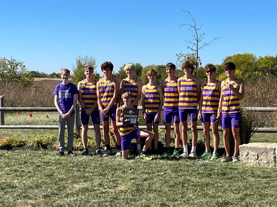 updateDYL's tweet photo. Dylan burning it down today,  early morning to KU for marching band competition (results at 4pm), hop in car and race back to Blue Valley Southwest...XCountry Regionals, where he finished 15th overall and they are HEADED TO STATE! https://t.co/e6UxbjqsyB