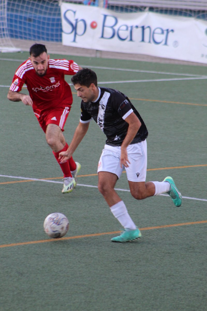 S.C. Requena tweet media