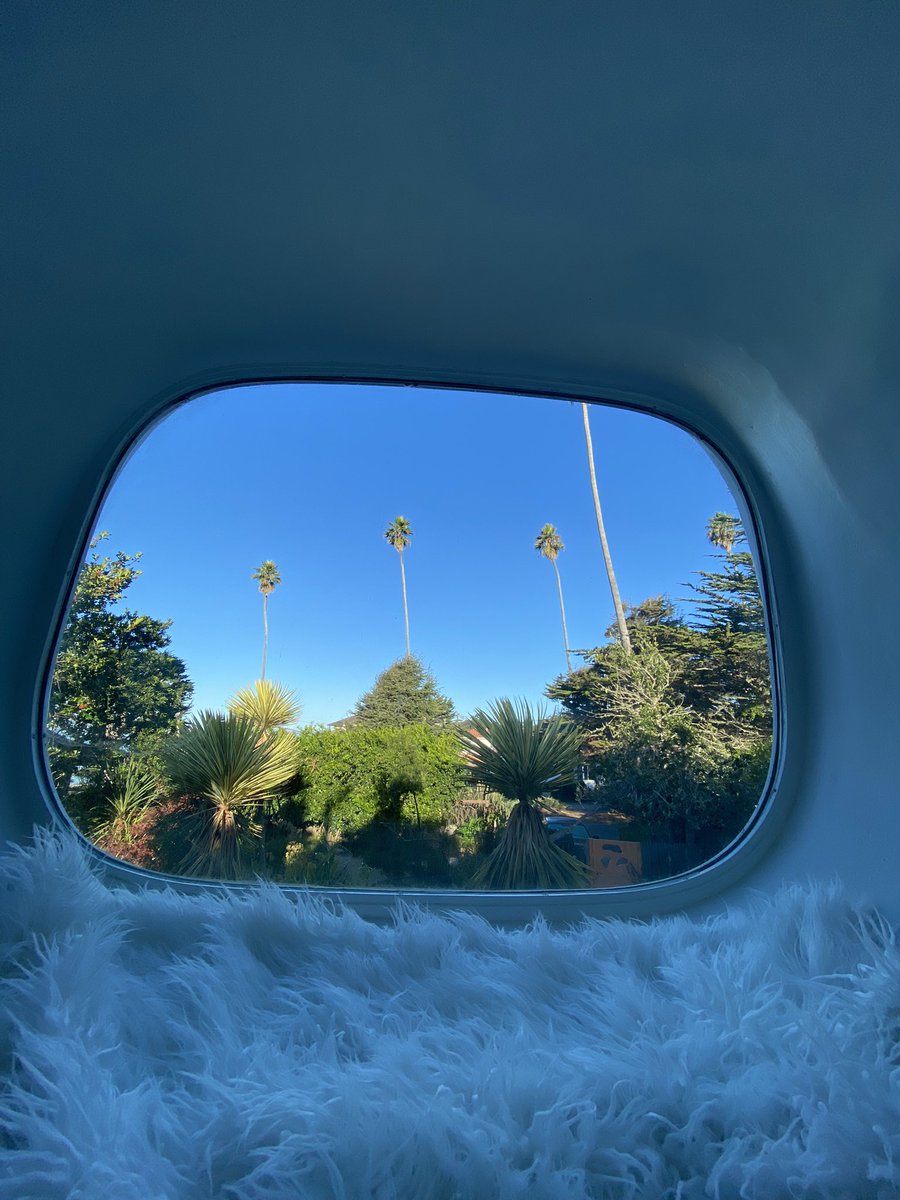 Darkfeminine211's tweet photo. For my 30th all I wanted was a playful, intimate, birthday trip at the sculpture home with my husband it was a divine magical experience my inner kid was LIVING! 
🛸🫧🌊🌅🐚🤙🏽 https://t.co/rtccsSRvyT