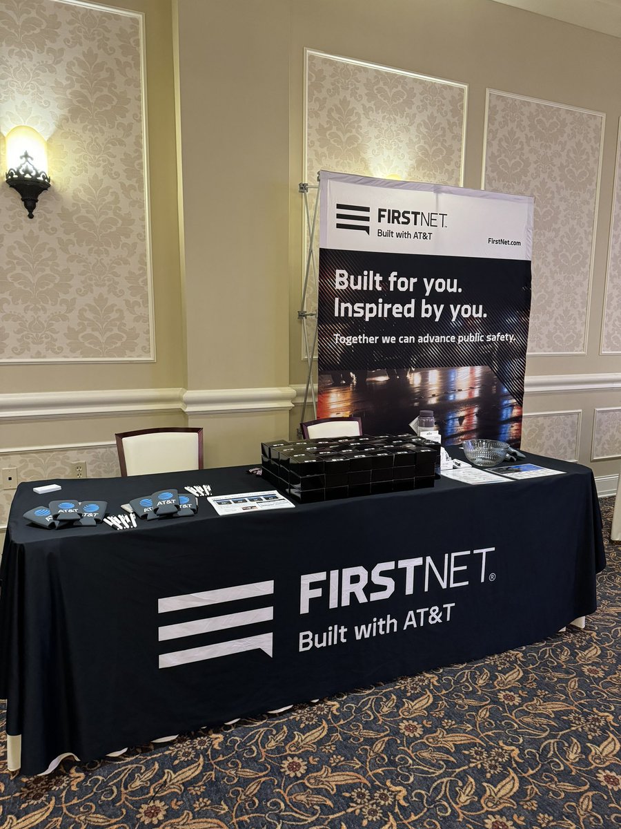 Adrian Lizaola (@lizaola2adrian) on Twitter photo It was so amazing being able partner up with Bismarck’s RSM Katie and give our local Fargo nurses information about the network built specifically for them! Such a fun event 😊 #welovefirstnet <a href="/BOLDNP/">BOLD Northern Plains</a> <a href="/FredStrand1997/">Fred Strand</a> <a href="/OfficialAmyIvey/">Amy Rogers Ivey</a> It was so amazing being able partner up with Bismarck’s RSM Katie and give our local Fargo nurses information about the network built specifically for them! Such a fun event 😊 #welovefirstnet <a href="/BOLDNP/">BOLD Northern Plains</a> <a href="/FredStrand1997/">Fred Strand</a> <a href="/OfficialAmyIvey/">Amy Rogers Ivey</a>