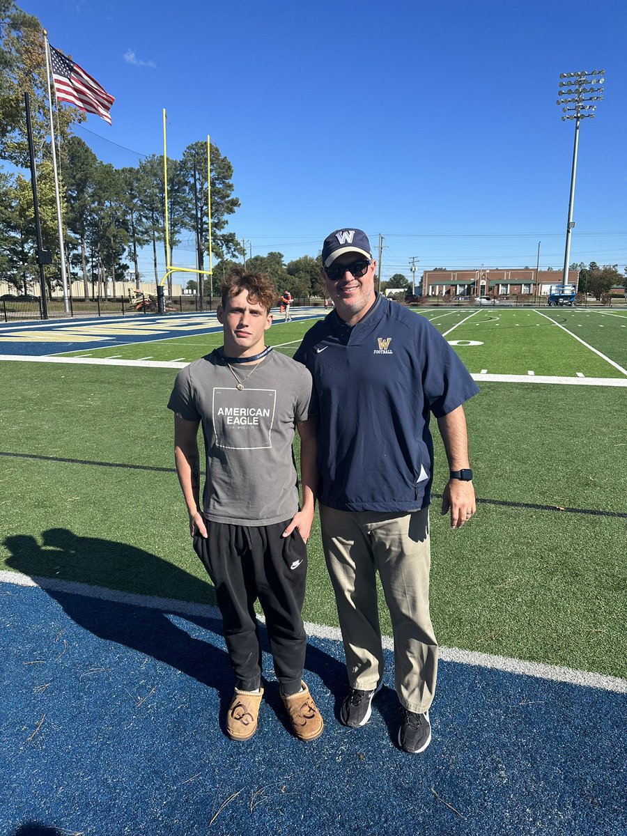 Thank you to <a href="/Coach_J_Clark/">Coach Justin Clark</a> and to <a href="/NCWesleyanFB/">NC Wesleyan Football</a> for having me for a visit
@CoachCreed_56 @esshort1983 @BeeCityFootball