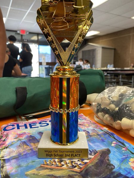 RgutierrezChgo's tweet image. Clint HS Team won 2nd place at the Wiggs Chess Tournament #ChessLife, #ClintFamily, #LionPride