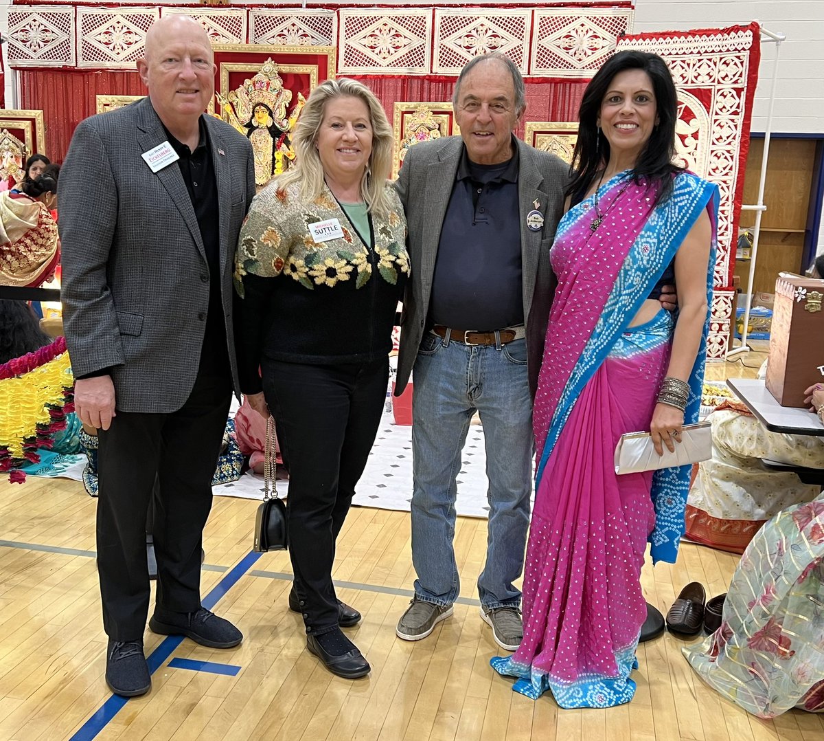 Wishing Loudoun’s terrific Indian community a very Happy Navrati & Durga Puja! Many blessings to all for the warm welcome I received. The food was amazing!

#Bengali #Gujarati #Navratri #India #IndianAmerican #Festival #Celebration #DurgaPuja #DMVArea #Holiday #VirginiaDesis