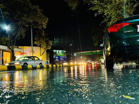 Ahmad_saeed313's tweet photo. کابل جان دا مهال
د خدای تر ګلالي رحمت " باران " لاندي دی!!
Kabul city rain night view ❤️🏳️🌧️🌧️ https://t.co/J2nyHYi4sb