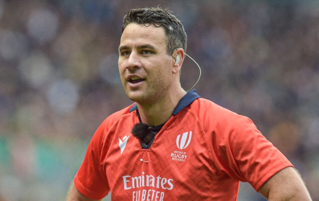 Retweet if The Ref is annoying you
#RSAvsENG 
#Springboks #RWC2023