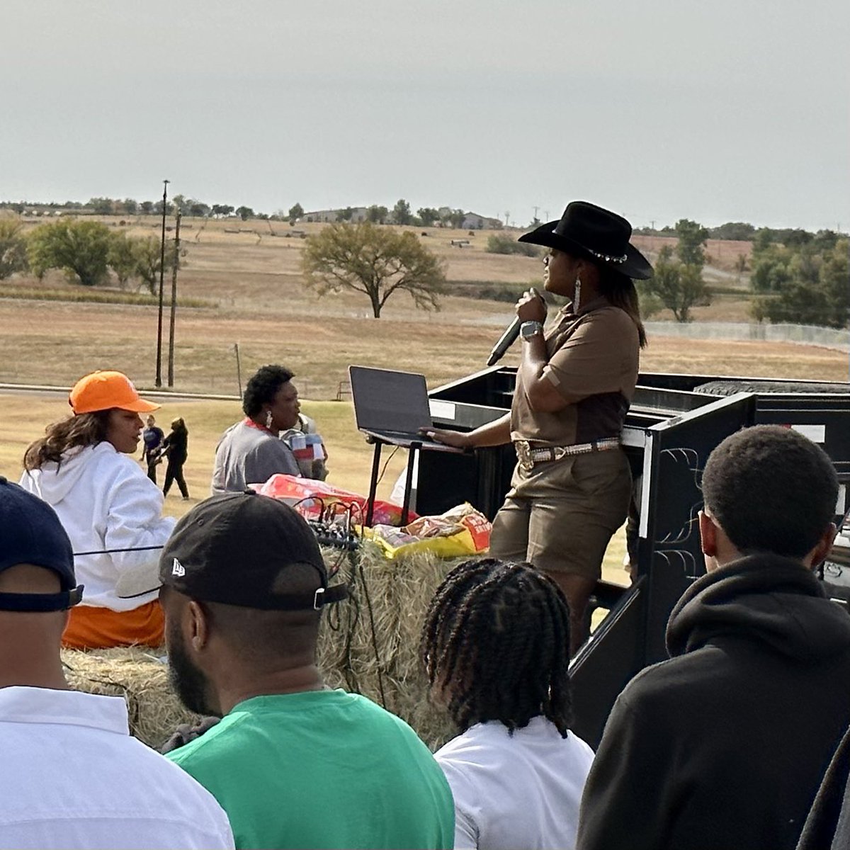 Edmond Center tweet media