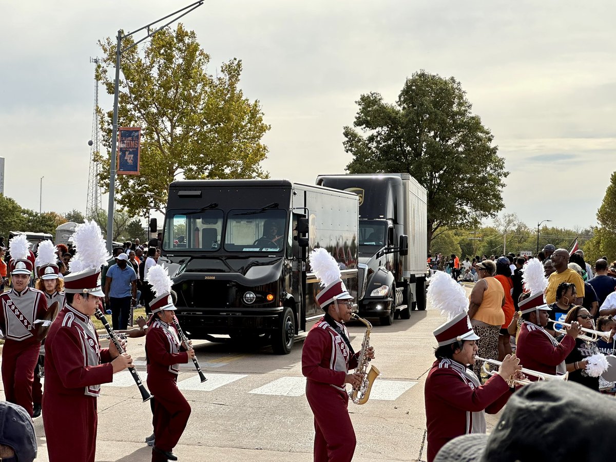 Edmond Center tweet media