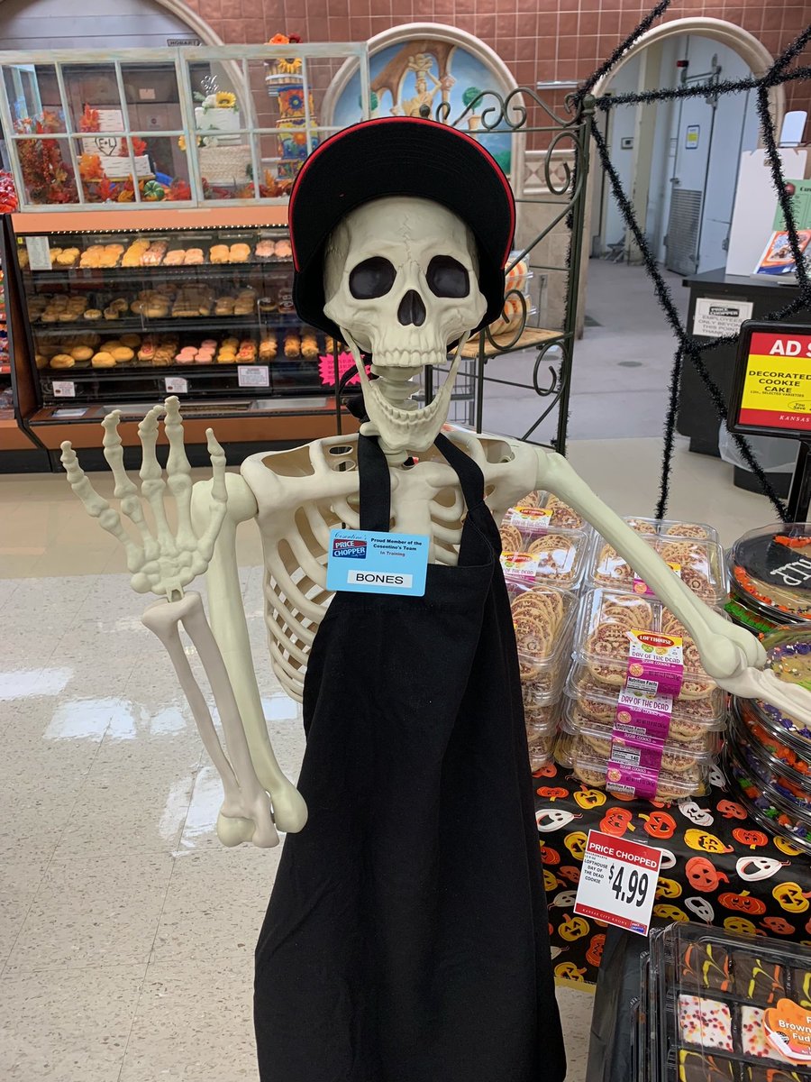 RaintreePC's tweet image. Bones is ready to sell his Halloween treats🎃 👻 

Come see our undead friend before he runs out of snacks!