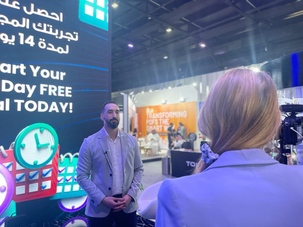 OnpassiveComm's tweet image. Thank you Team @ONPASSIVE for making us to successfully write a new history in the Books of ONPASSIVE this week. We appreciate all your efforts, energy and time for making the entire #ONPASSIVECommunity proud @GITEX_GLOBAL. Remember we love you all 😘💝

@ONPASSIVEAR