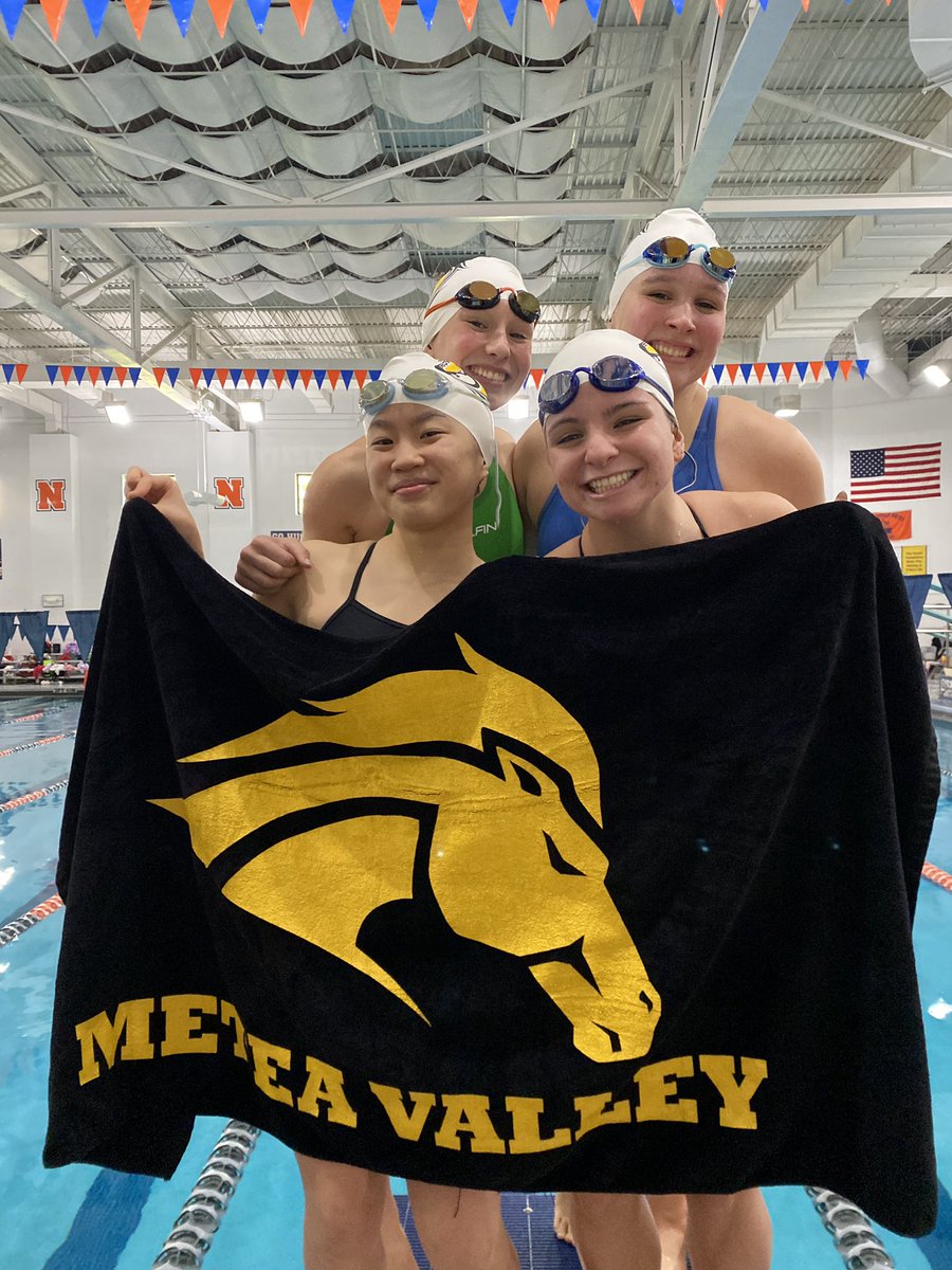 MVHS Girls Swimming&Diving tweet media