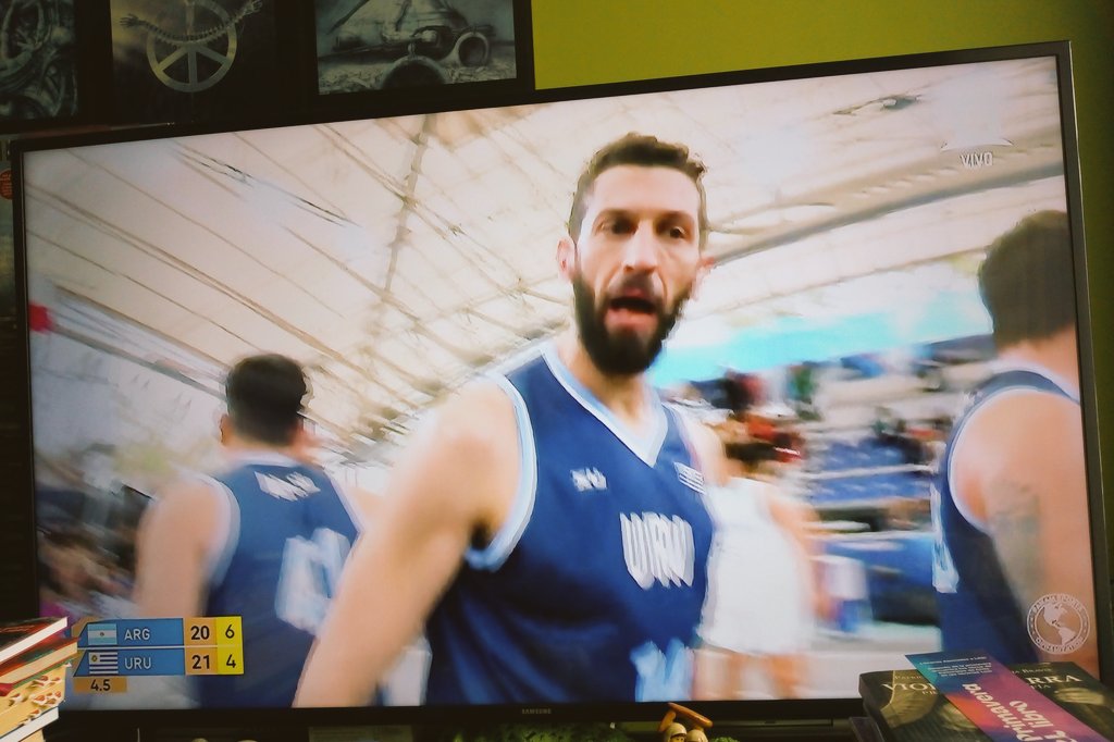 GarciaPeriodis1's tweet image. Argentina no lo pudo cerrar y gana Uruguay. Remontada charrúa en basquet 3 x 3. #PoolC