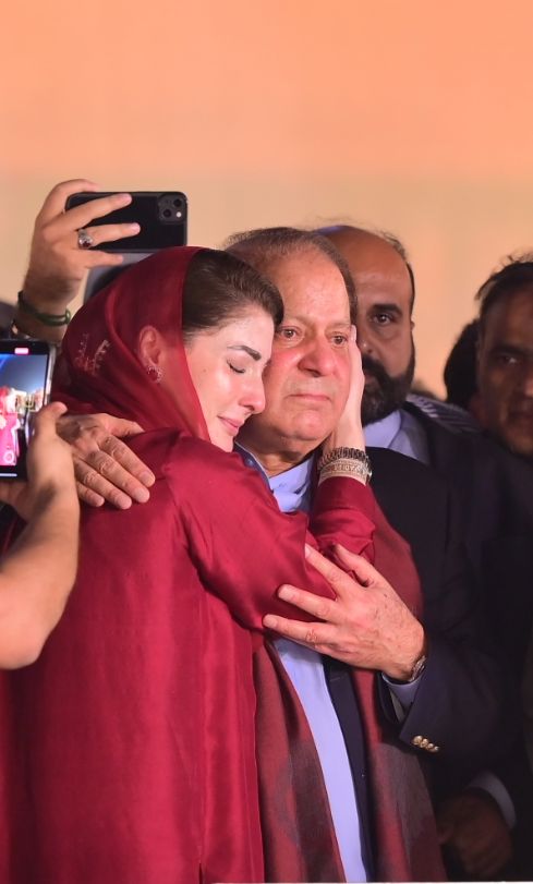owaisra69759012's tweet photo. Welcome back Nawaz Sharif! Your return is marked by hope, and we celebrate the presence of a seasoned leader.
#HistoricJalsa https://t.co/03Yy6ypenQ