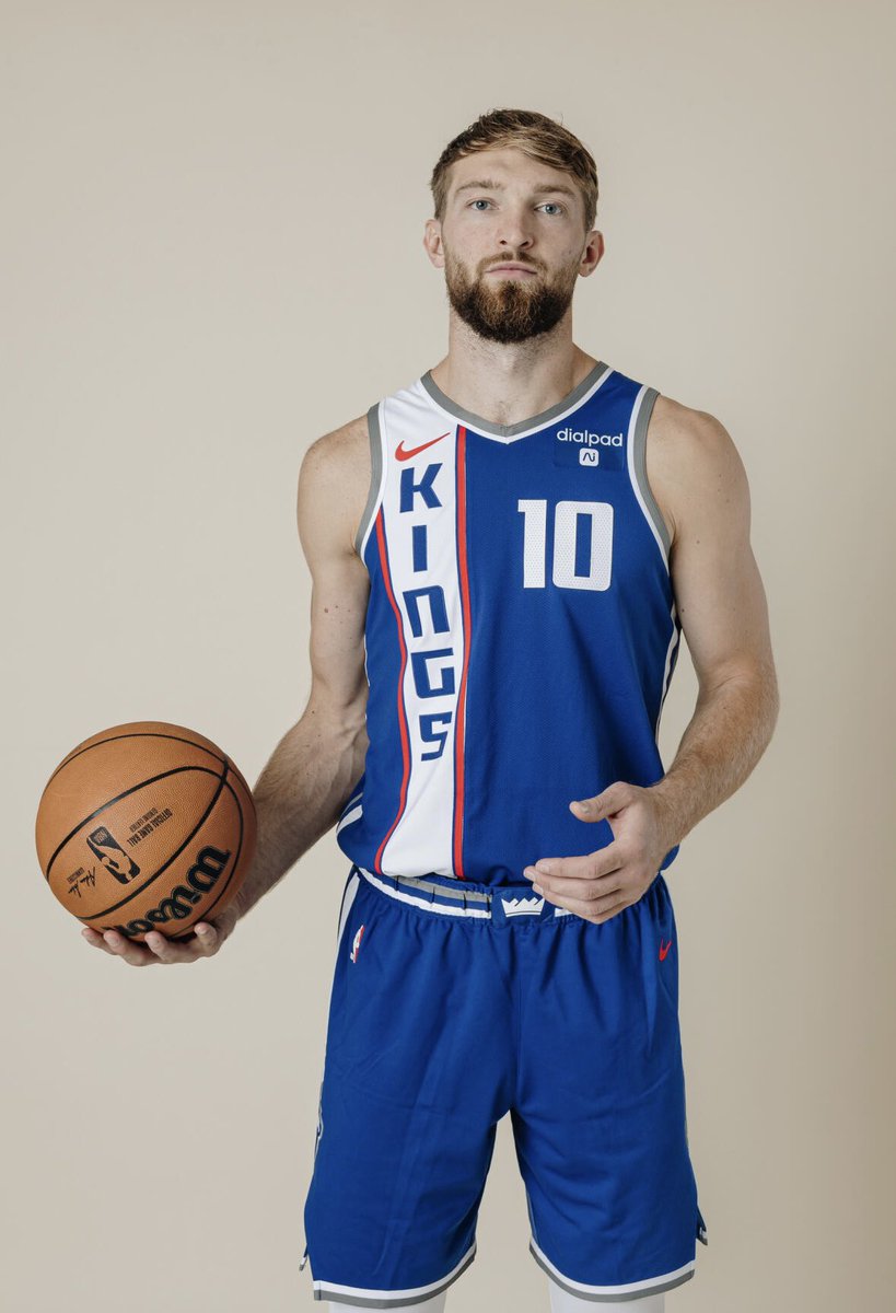 FCartoscelli3's tweet photo. Behold, the Sacramento Kings City Edition Uniform (📸 Kings) https://t.co/1DvafAJ4Tg