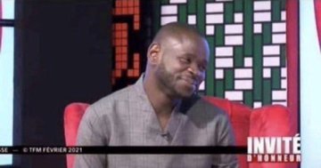 bablyWatt1's tweet image. La vie estudiantine  est comme un jeu de puzzle sans instructions. Tu essaies juste de deviner la bonne façon de faire les choses😟😟 #VieEtudiante #NoInstructions