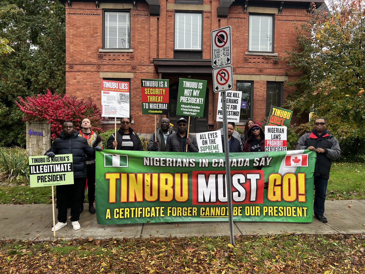 BankolePh's tweet image. We reject Tinubu. He does not represent who we are. #TinubuMustGo