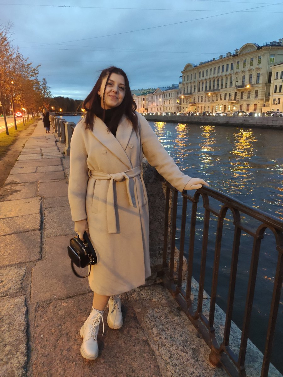 MarLen__89's tweet photo. I'm Home 🥰 🍁 https://t.co/MQvgf9iXtH