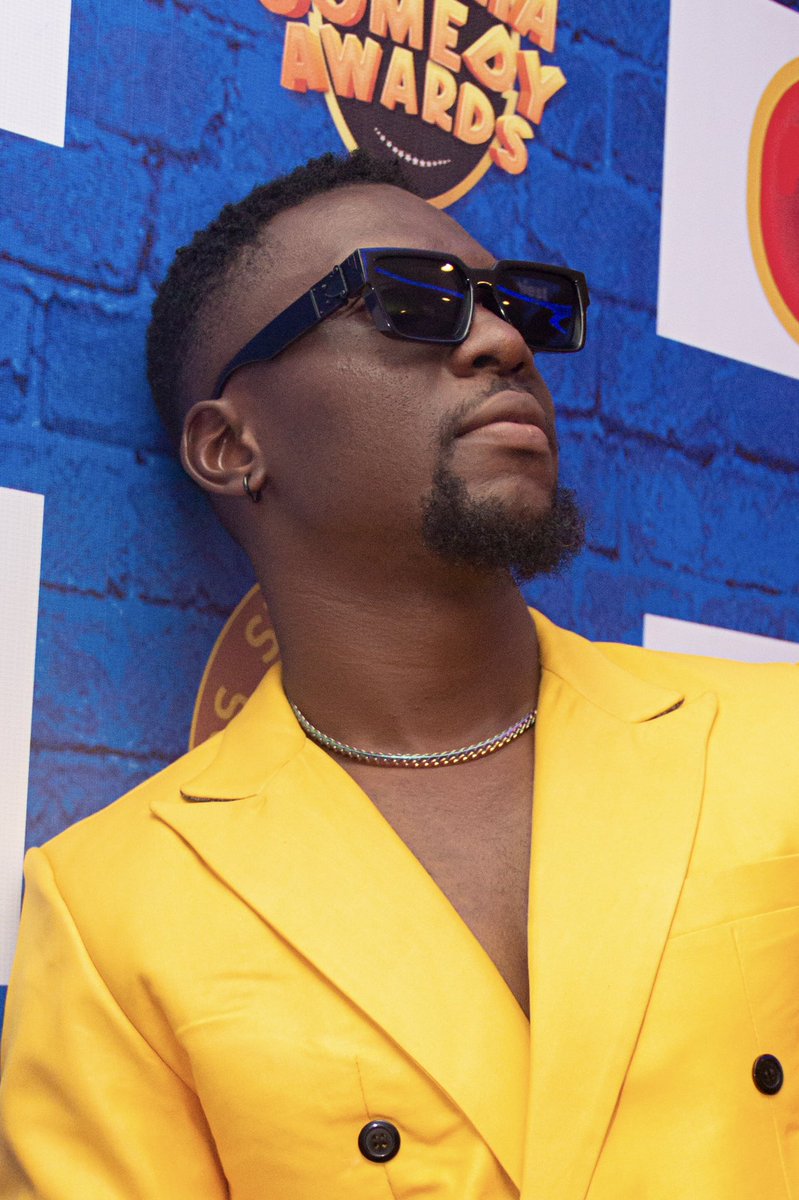 If you want to be happy, stop complaining.

See this fine boy for my party, he wear yelloooooooooowwwwww ~ <a href="/heisrema/">REMA</a> 

📸 <a href="/Nickeydee_Media/">Nickeydee_did_it</a> 

#imotunde #imotundeadeyemo #actor #grace #handsome #african