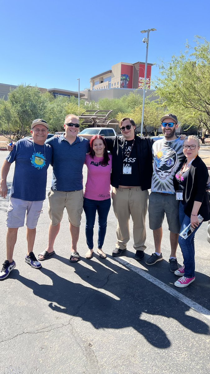 We had a great time catching up and strategizing with <a href="/justinstrekal/">Justin Strekal</a> over brunch today! Justin is the former Political Director of NORML (the nat’l org), and he continues to lead the reform movement via <a href="/TheBOWLPAC/">BOWL PAC</a>, which he founded. Thx Justin 🙏🏼