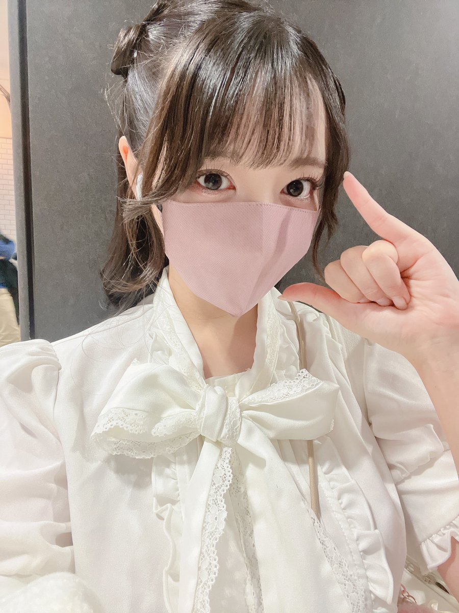 おはよう🎀
昨日が楽しすぎて余韻から抜け出せないよ〜♡ https://t.co/TgixcrHo8d