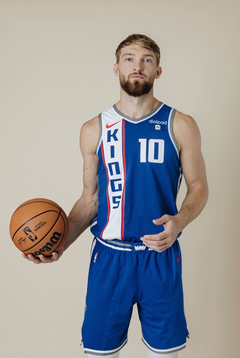 NBCSKings's tweet photo. Those new threads lookin’ 🔥 https://t.co/jpSTm6xtAS