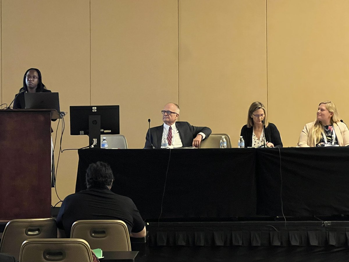 UVaNICU's tweet photo. So proud of our fellows! Dr Kalenga presenting amazing QI work on reducing extra-uterine growth restriction while Dr Lock moderates the scientific SONPM session at #AAP2023 https://t.co/TRdInGEde0