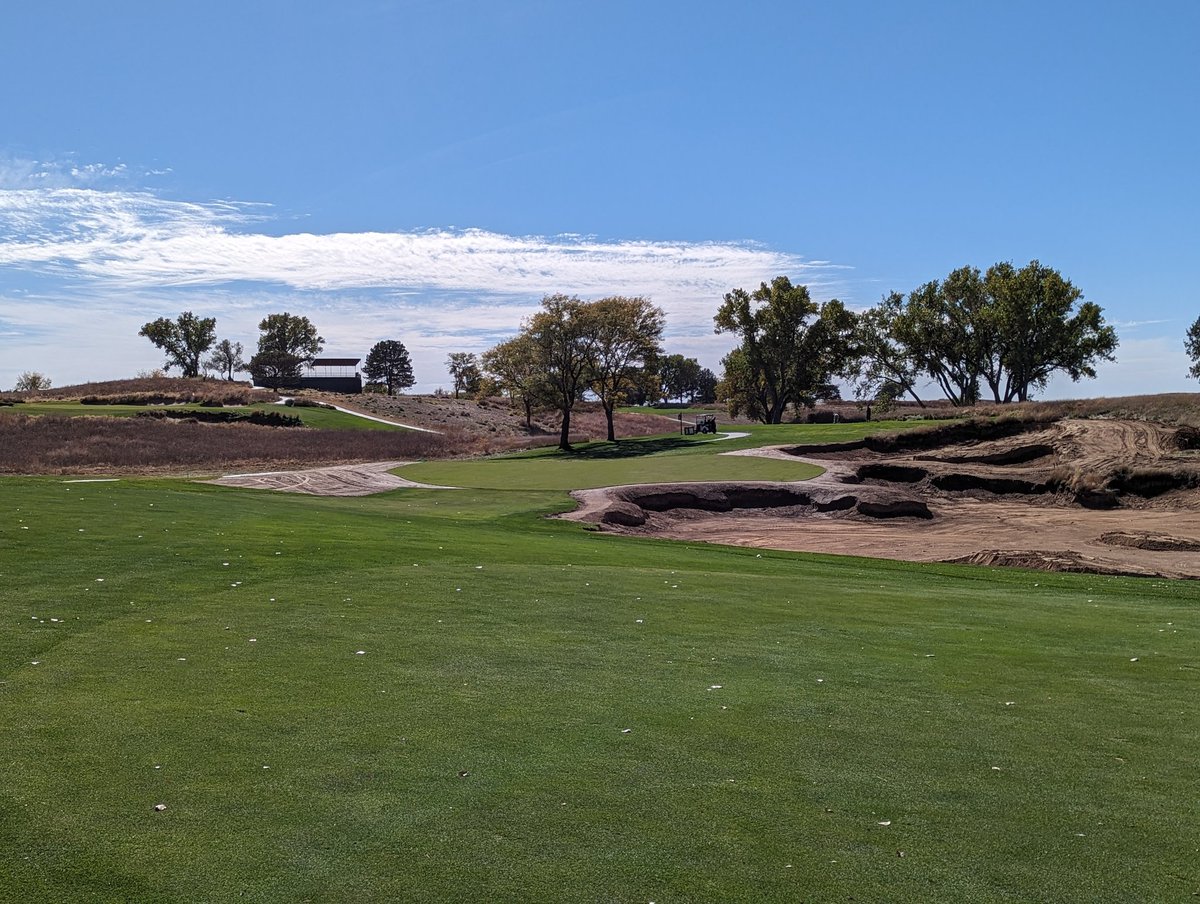 Zach Varty tweet media