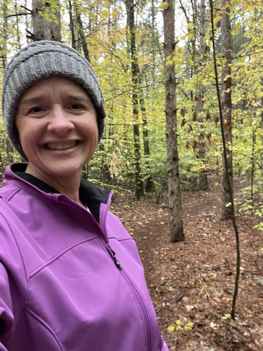 karrie_joy's tweet photo. ……because it’s not gonna get any warmer, Tucker and I took advantage of a break in the rain. @Smartwool socks for toasty warm feet and @baleafsports for the “magic one layer” jacket!
#keeppromisestoyourself #notawuss #muddytrailpup #warmhoodieday #chooseyou #choosehappy https://t.co/itcev4tAiZ