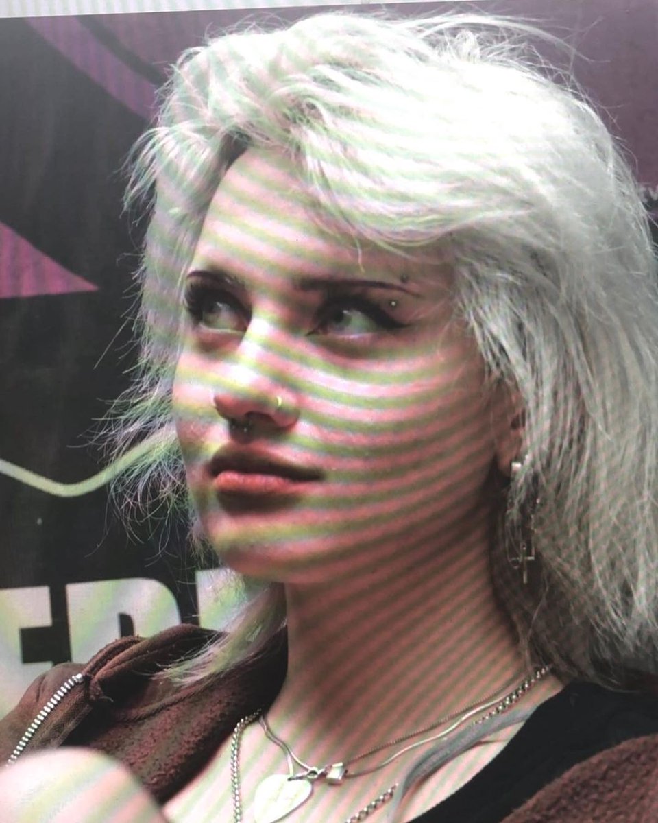 𝑳𝑰𝑺𝑨 𝑴𝑨𝑹𝑰𝑬. 🍇 tweet media