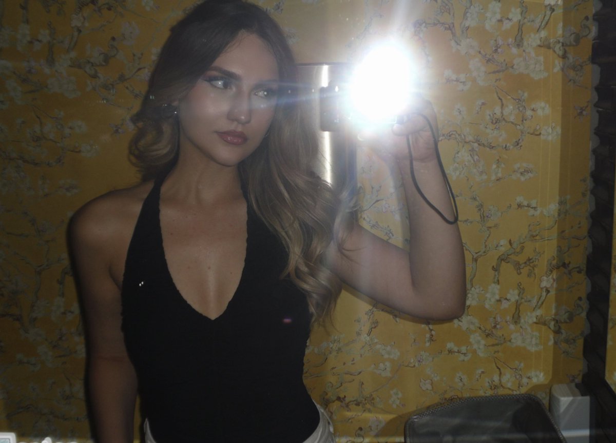 📷