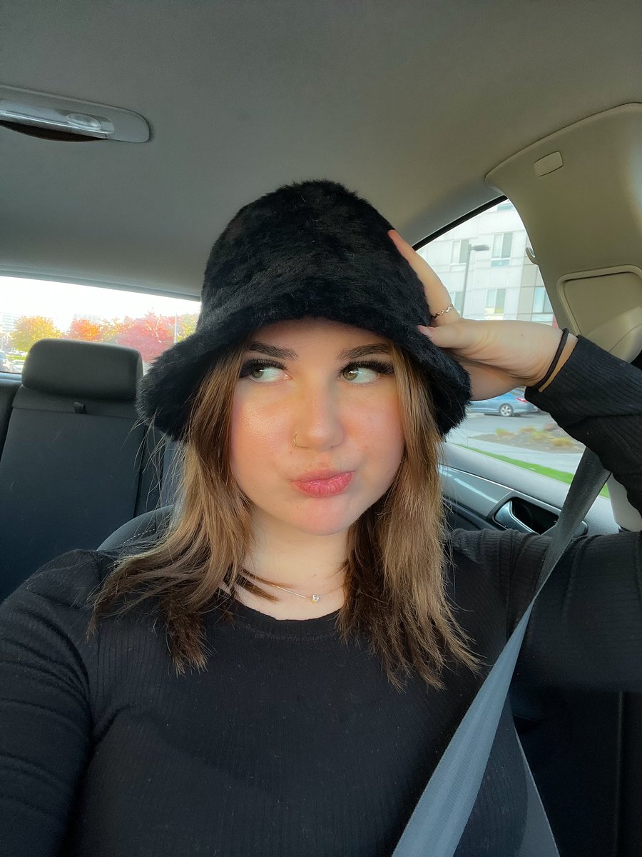 lyss 🧋 tweet media