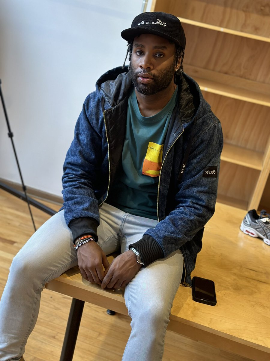 seetooclothing's tweet photo. The day you get away with thinking it’s a sweet.
#BATTLETESTED
#Vintagejeanhoodedjacket
#SÉÉTŌŌ
#sunsetTee
#wristwear
#socks
#fypage https://t.co/aRBzin5QHC