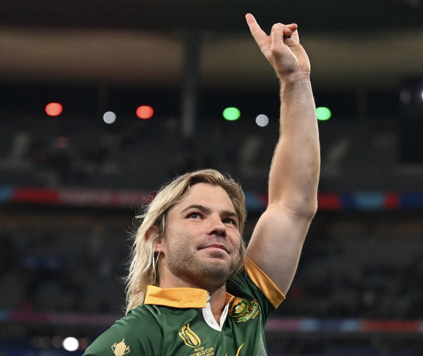 Growthhubevents's tweet photo. We must never make the mistake of benching this king 🔥🔥🔥 he is Him 🔥🔥
#ENGvsRSA 
#Springboks 
Fag de Klerk appreciation post💐 https://t.co/luzBc9ca5H