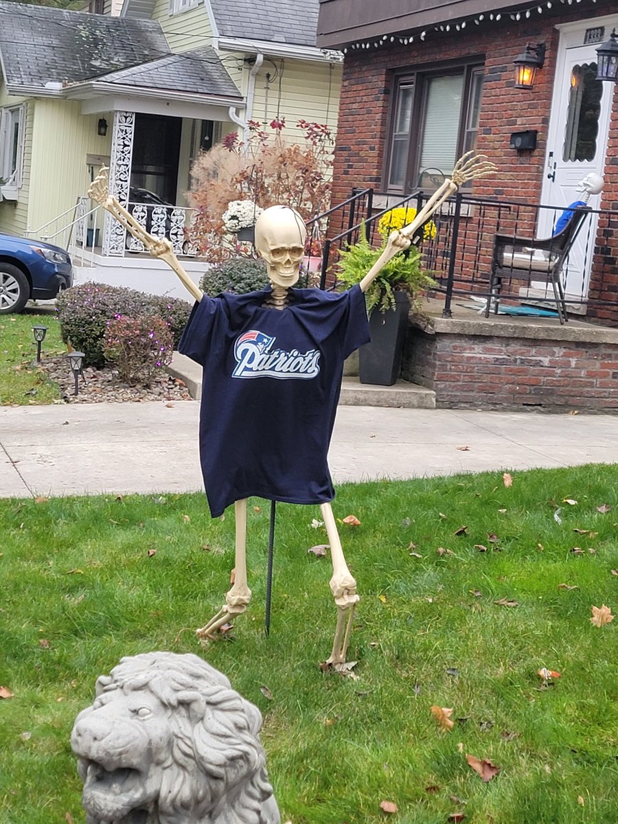 BillsAndSabres4Life (@bflofanforlife) on Twitter photo 