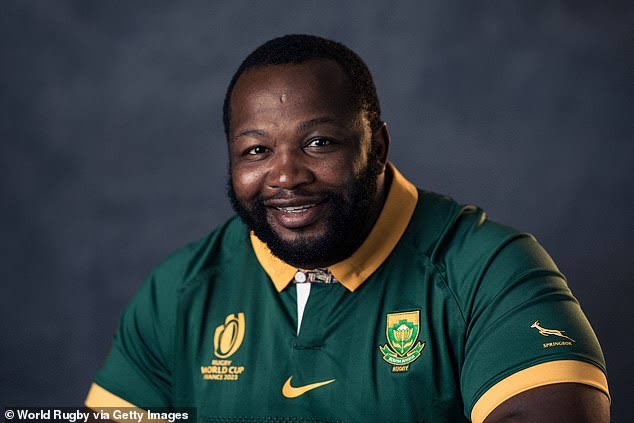 rasenyalo_mpho's tweet image. The real game changer 

He won all the scrum since he came in

FREE State Sensational 💪🏾🏉

#ENGvsRSA 
#Springboks