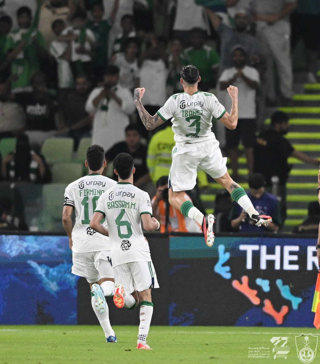 ALAHLI_FC's tweet photo. إيـبـانـيـز 🤩🇧🇷
#الأهلي_الوحدة
#دوري_روشن_السعودي https://t.co/plZtomleH7