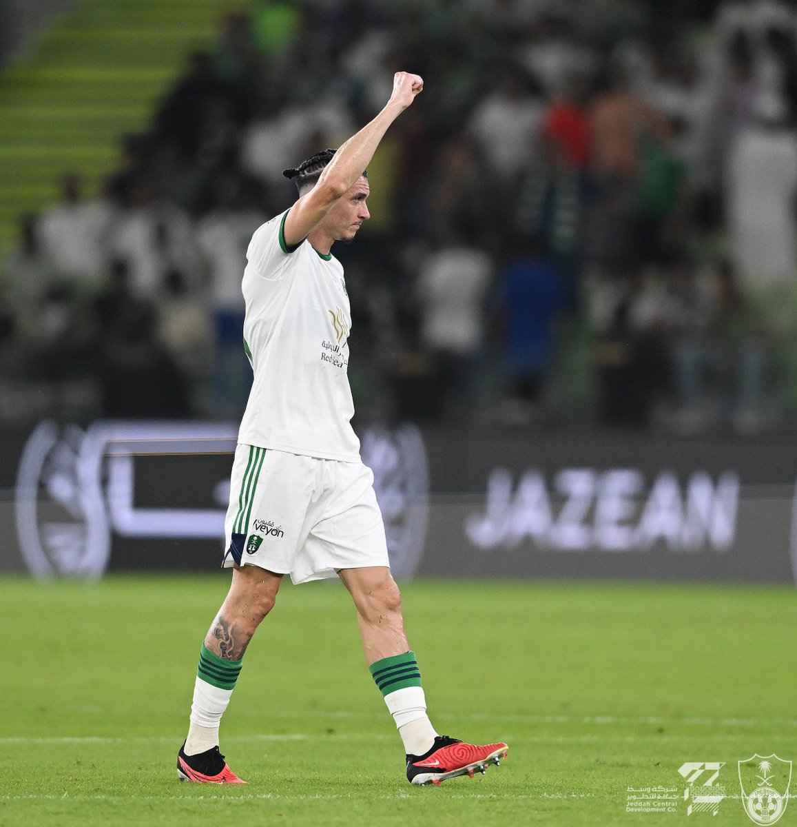 ALAHLI_FC's tweet photo. إيـبـانـيـز 🤩🇧🇷
#الأهلي_الوحدة
#دوري_روشن_السعودي https://t.co/plZtomleH7
