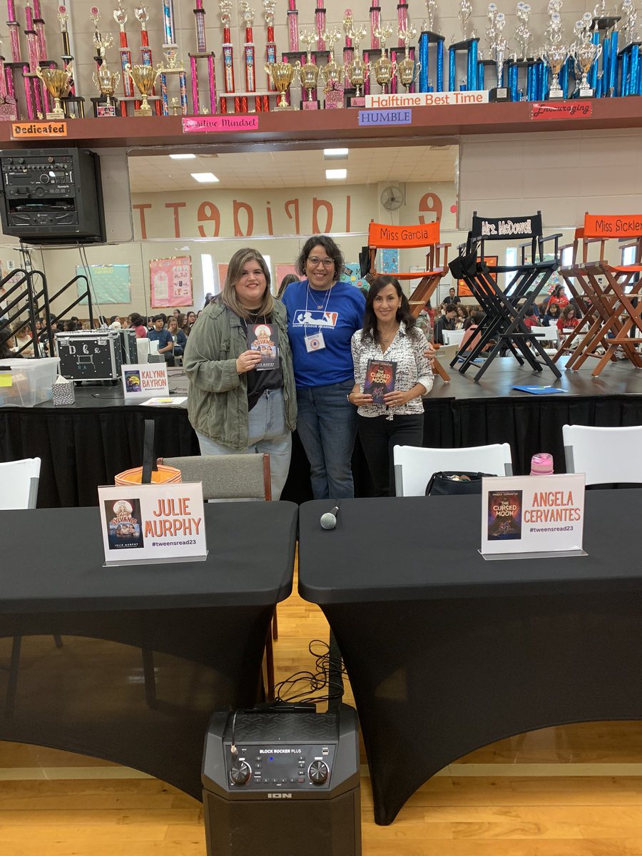 delgadong94's tweet photo. Absolutely loved moderating for @tweensread #TweensRead23 today! Thank you @andimJULIE @AngelaCervantes @jamiesumner_ @kellyiswrite and @dsantat for your time with our tweens! 😍📚🤓@BlueWillowBooks @PasadenaISD_TX @Jfdobie https://t.co/OjYtGtkJ9k