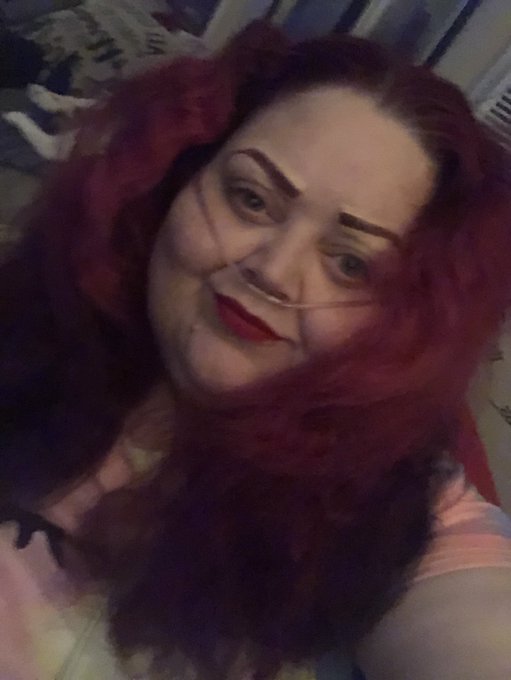 Big hair don&rsquo;t care!! https://t.co/JFef9Slc1M<a href="/tag/realloyalfans"class="tags"><span>#realloyalfans</span></a>