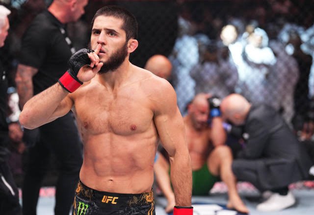 vism92's tweet photo. @MAKHACHEVMMA  islam silenced his doubters today pound for pound no.1 https://t.co/upawjWoKGA