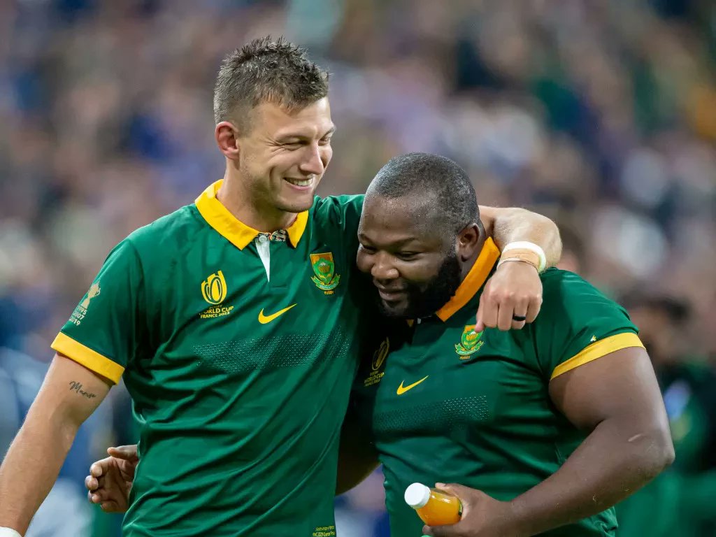 Today is such a long day for England Sports Fam, (check out for your Eng friends btw) S.A. Decided to ensure the London Bridges have fallen from all angles.🙆‍♀️, Both cricket and Rugby #SAvsENG it's devastating!!! #WorldCup2023 #Worlds2023 #CricketWorldCup #RWC2023 #RWC23