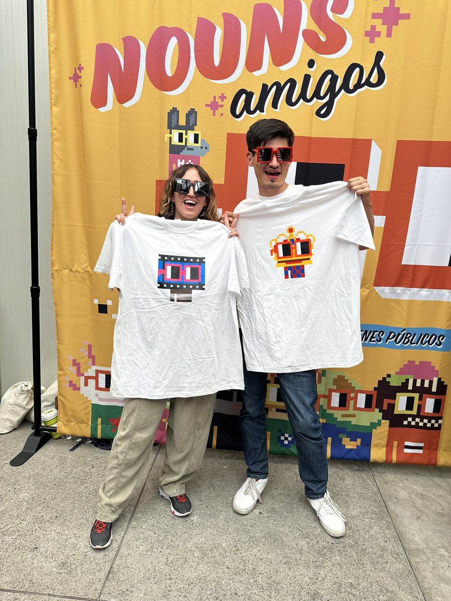 Reppin <a href="/lilnounsdao/">Lil Nouns ⌐◨-◨</a> @LilPropHouse <a href="/lilnouners/">Lil Nouners ⌐◨-◨</a> @lilnounsamigos with <a href="/leobunster/">0leo</a> at the <a href="/NounsDAOAmigos/">Nouns Amigos</a> <a href="/NounsFair/">Nouns Fair</a> <a href="/ethereum_mexico/">Ethereum Mexico 🇲🇽</a> 🇲🇽🎡🎠