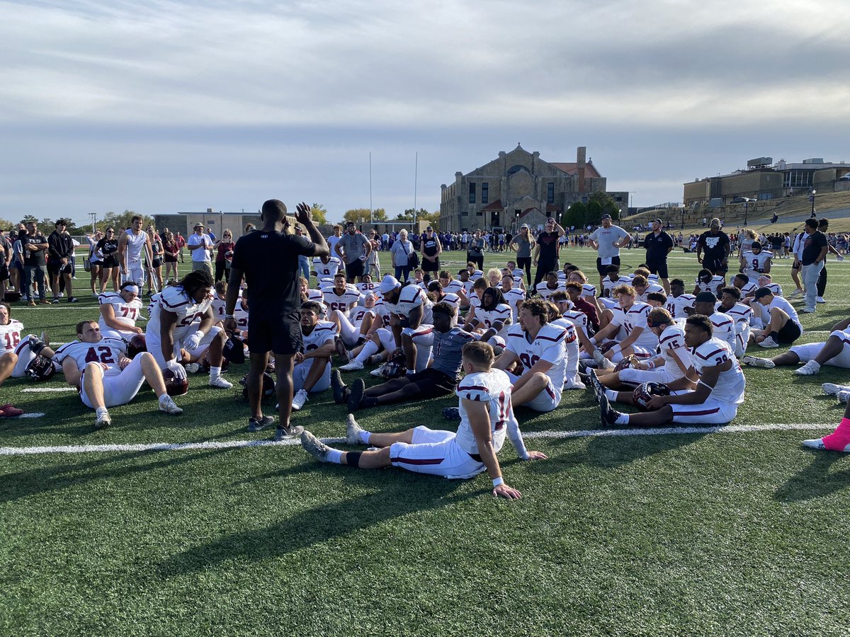 .<a href="/Threshers_FB/">Bethel College FB</a> defeats No. 14 Southwestern 20-13 in Winfield #RollOn #FatherAbraham