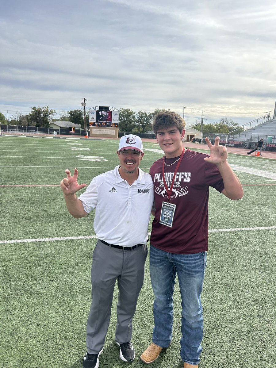 Thank you @McMURRYFOOTBALL for having me out on such a great visit!
@CoachBapMcM @CoachNealMCM @CoachSnyde @Coach_Watkins33