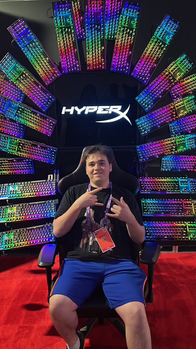 Here at twitch con #hyperxfamily
