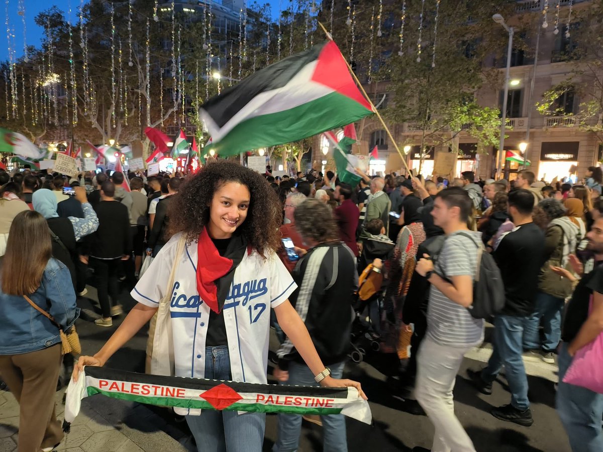 🇵🇸Manifestación contra el apartheid y genocidio que el Estado terrorista de Israel comete contra el pueblo de #Palestina desde hace décadas

¡La supremacía y colonización sionista reforzada con la complicidad del imperialismo occidental debe acabar!

#Nicaragua con Gaza ❤️🖤